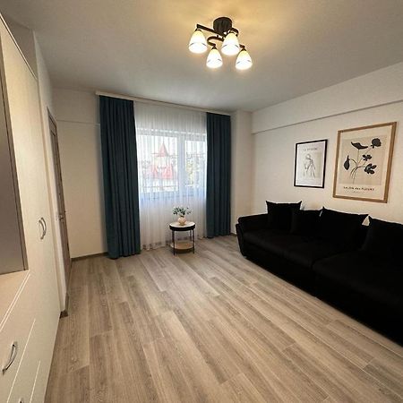Luxury Studios Blvd. G. Enescu Suceava Bagian luar foto